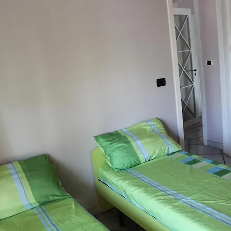 Chiara شقة غالّيبولي